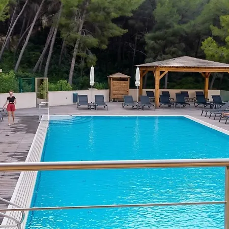 Cozy Avec Balcon A Saint-cyr-sur-mer * Les Lecques