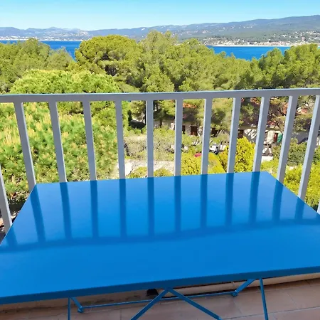 Cozy Avec Balcon A Saint-cyr-sur-mer Apartman