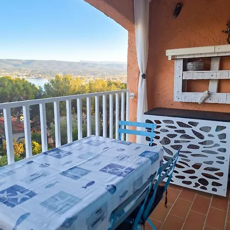 Cozy Avec Balcon A Saint-cyr-sur-mer