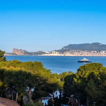 Cozy Avec Balcon A Saint-cyr-sur-mer Daire Les Lecques