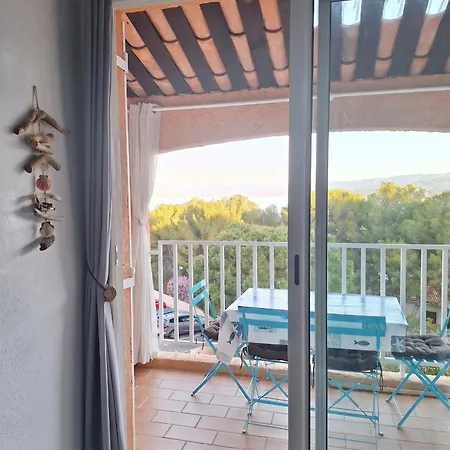 Daire Cozy Avec Balcon A Saint-cyr-sur-mer